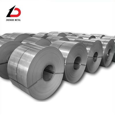 สต็อค โคลดเย็น โคลดร้อน 0.3-6mm 1219mm X 2438mm โคลดเหล็กอ่อนเหล็กคาร์บอนสแตนเลส St12 SPCC Spcd DC01 Roll with Outlet